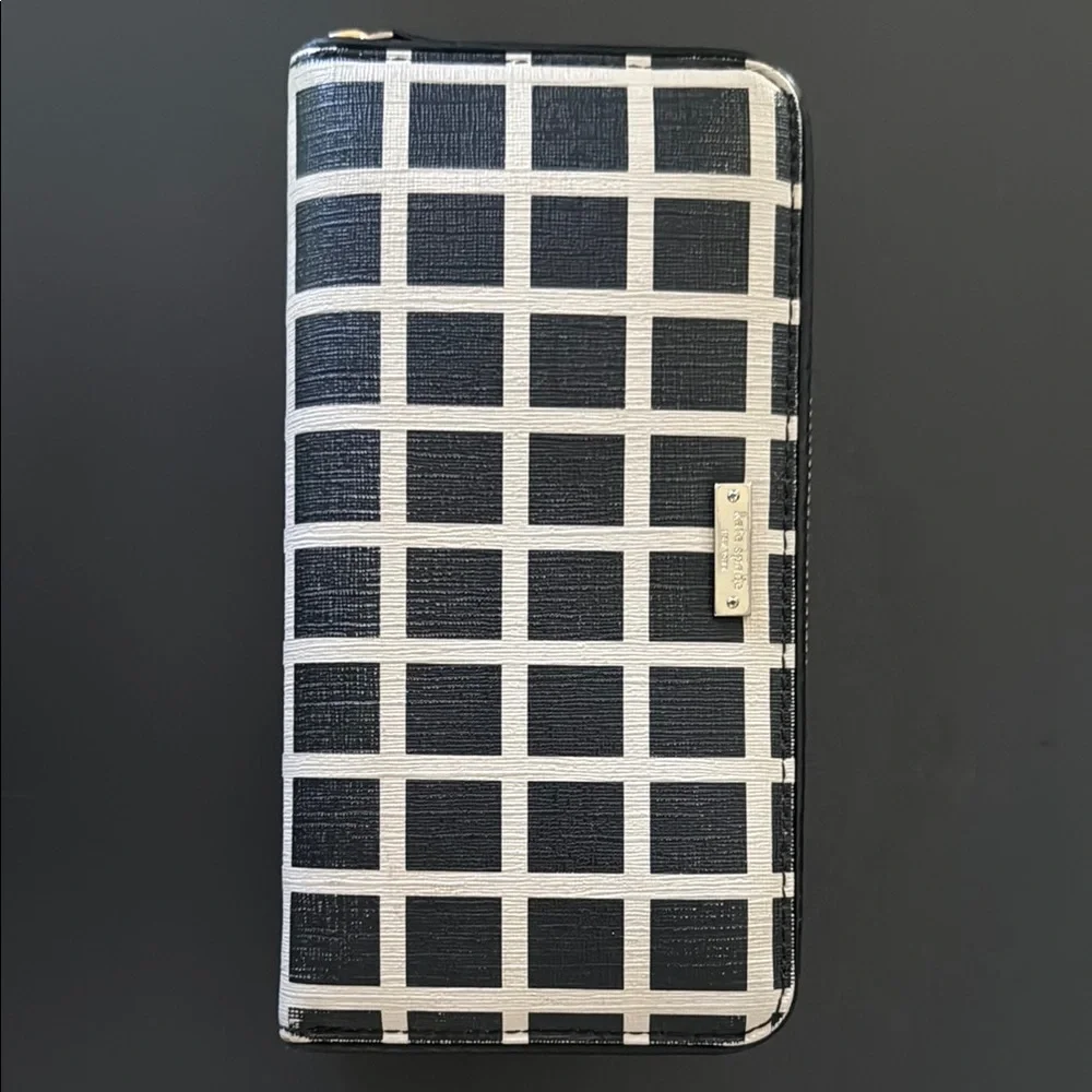 Kate Spade Black and White Checkered Wallet - Picture 1 of 2